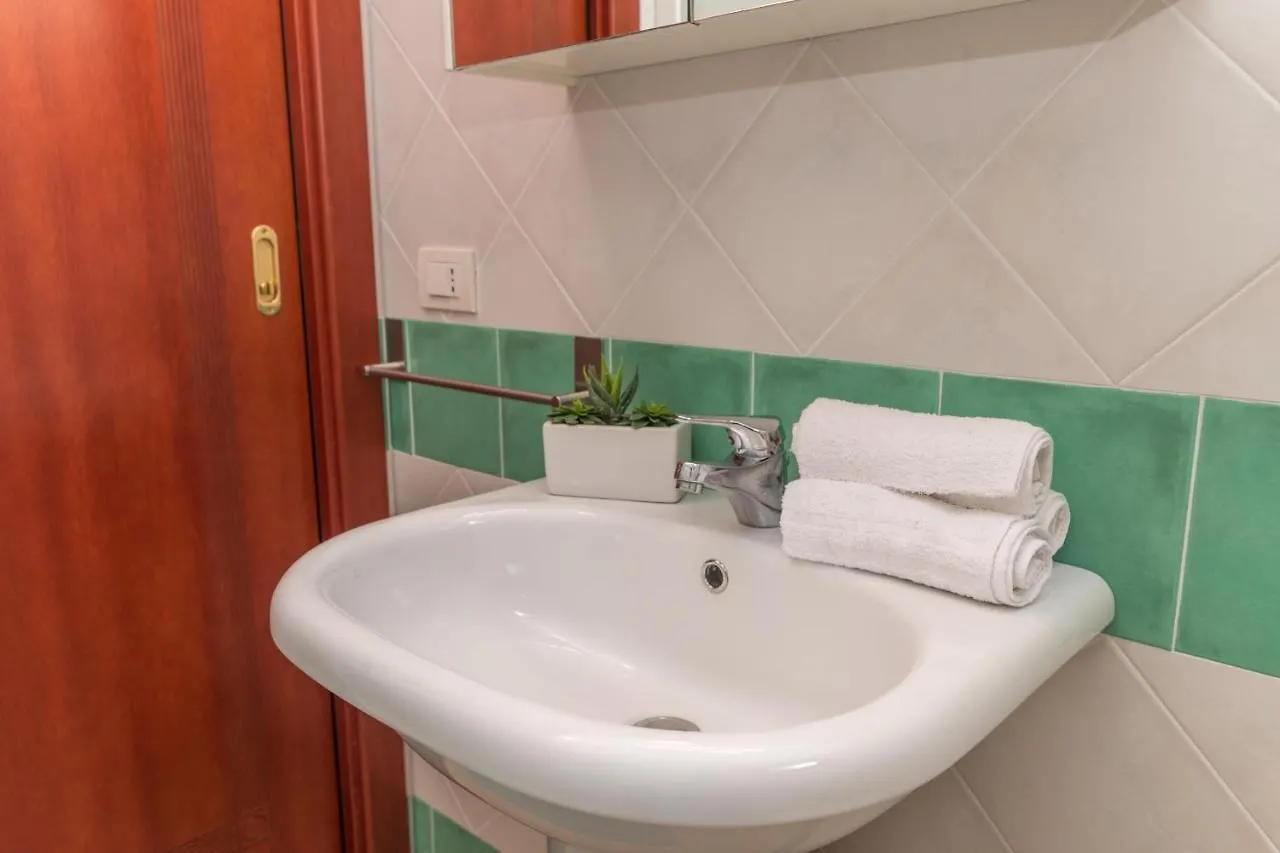 Glori House 50M From Marina Di Olbia - Happy Rentals